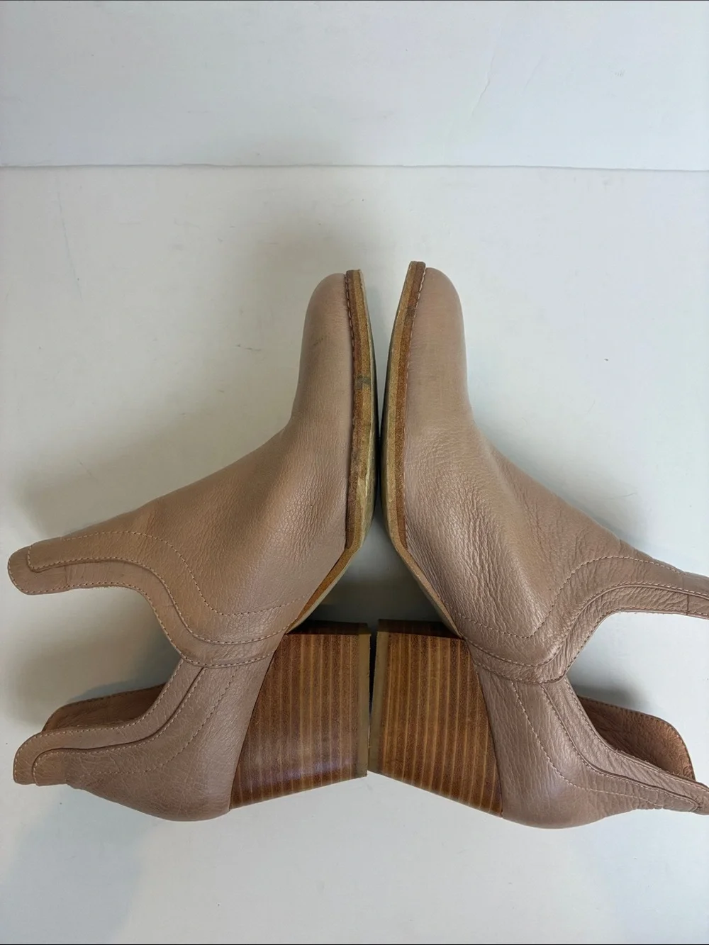Anthropologie Silent D Winifred Side-Cut Booties Light Brown Leather Women’s 39